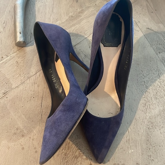 Christian Dior suede blue pumps - Picture 3 of 12